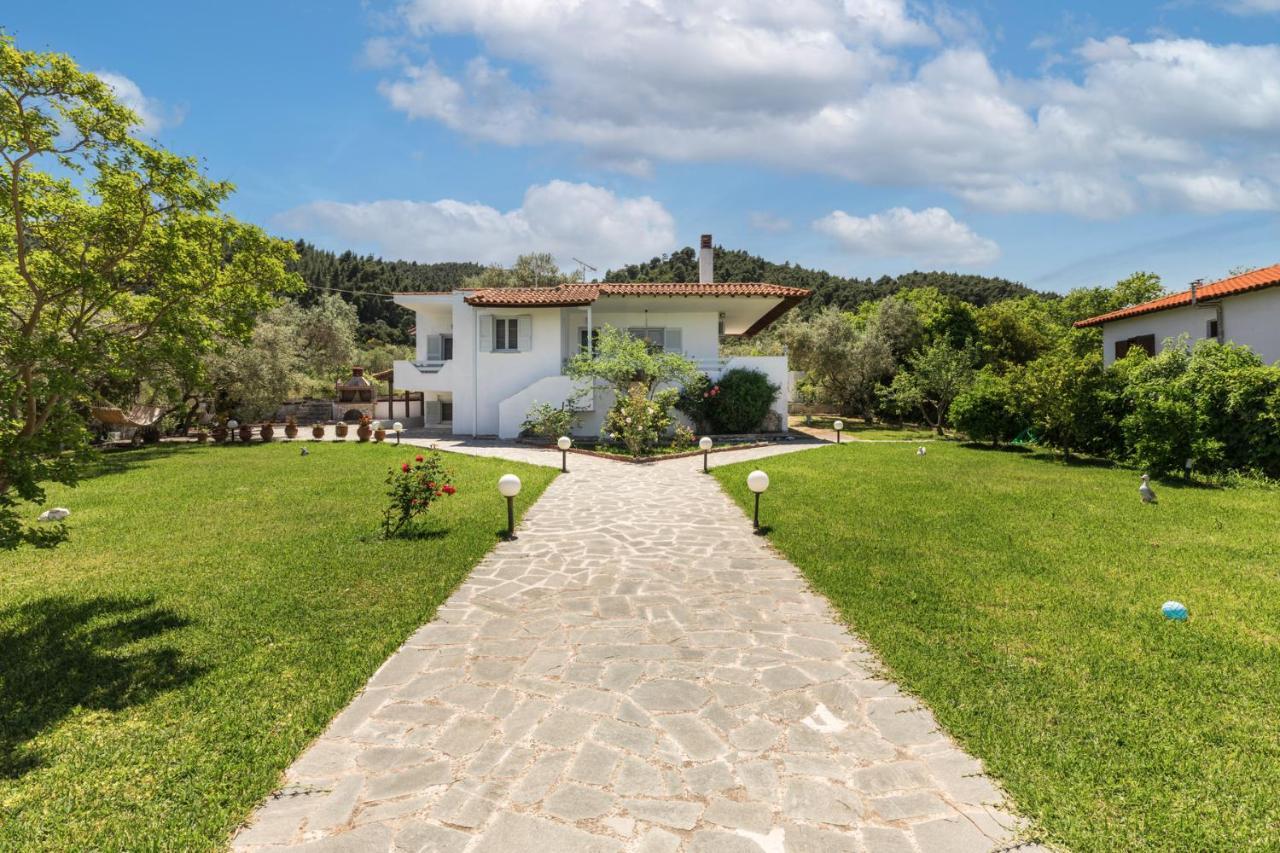 M&M Villa Vourvourou Buitenkant foto