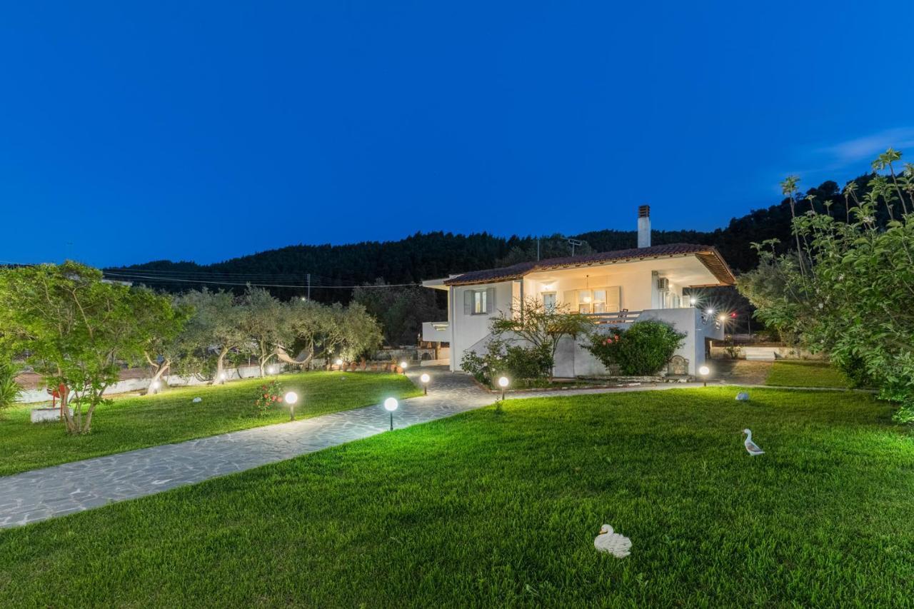 M&M Villa Vourvourou Buitenkant foto