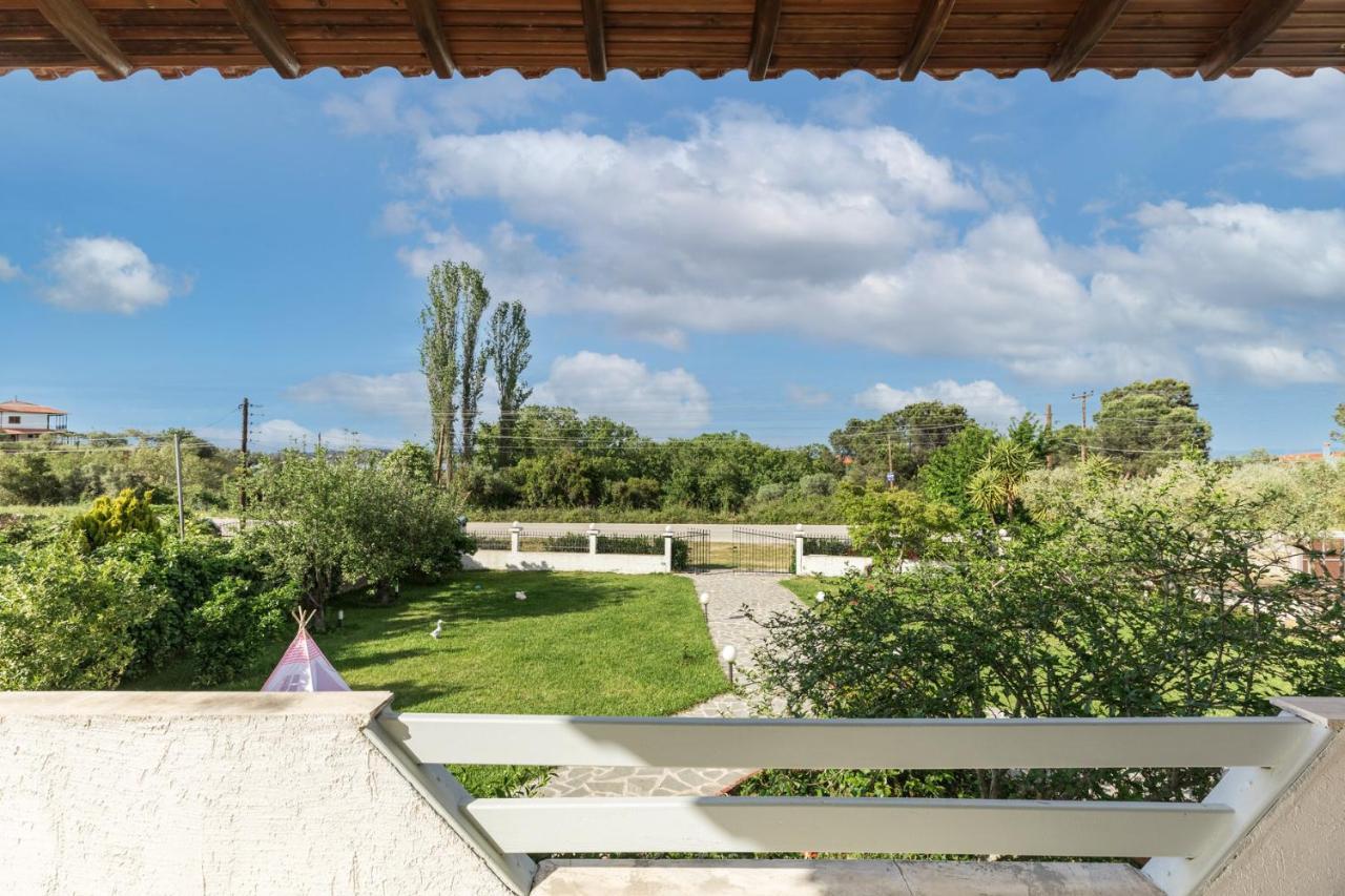 M&M Villa Vourvourou Buitenkant foto