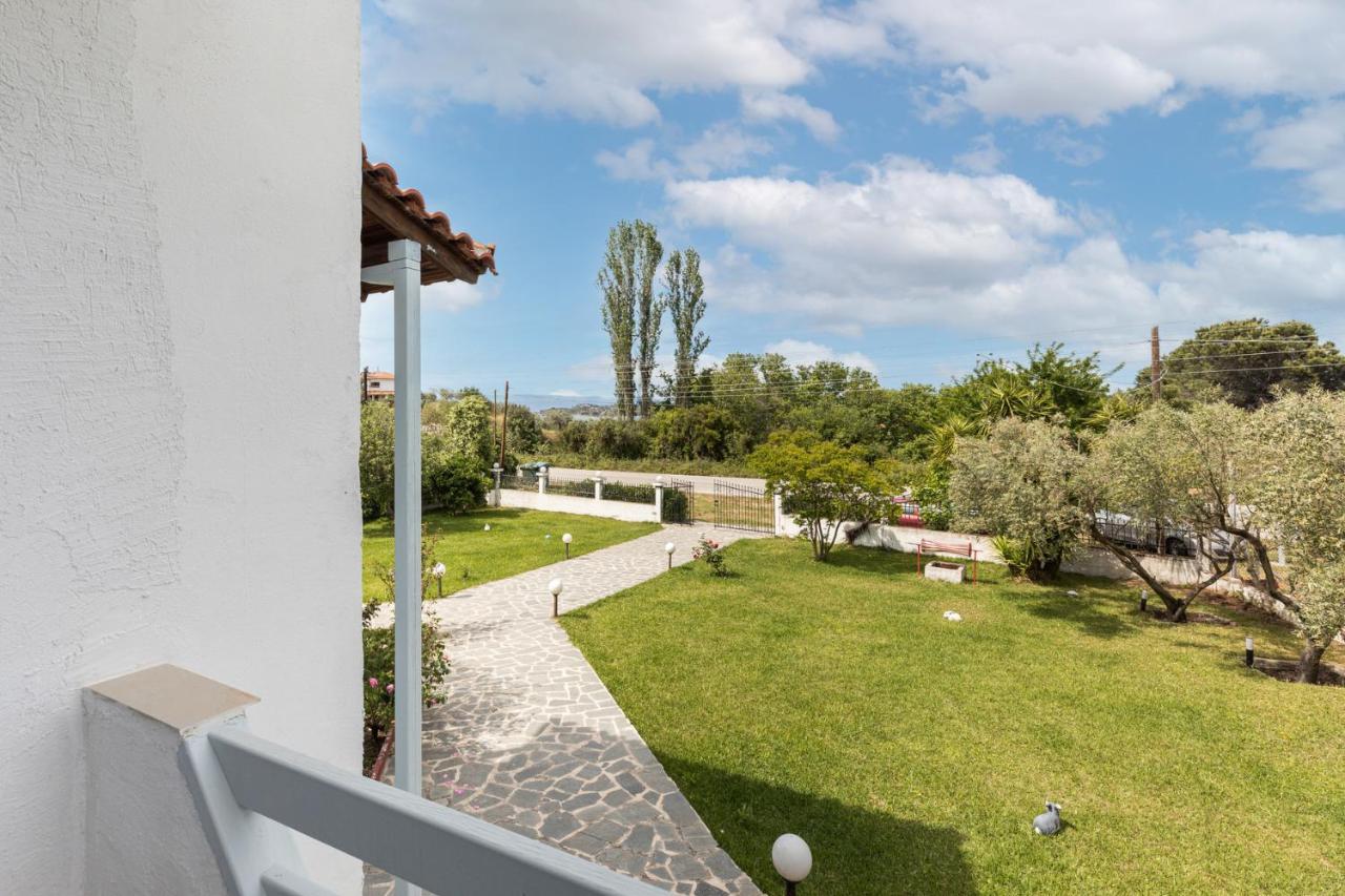 M&M Villa Vourvourou Buitenkant foto